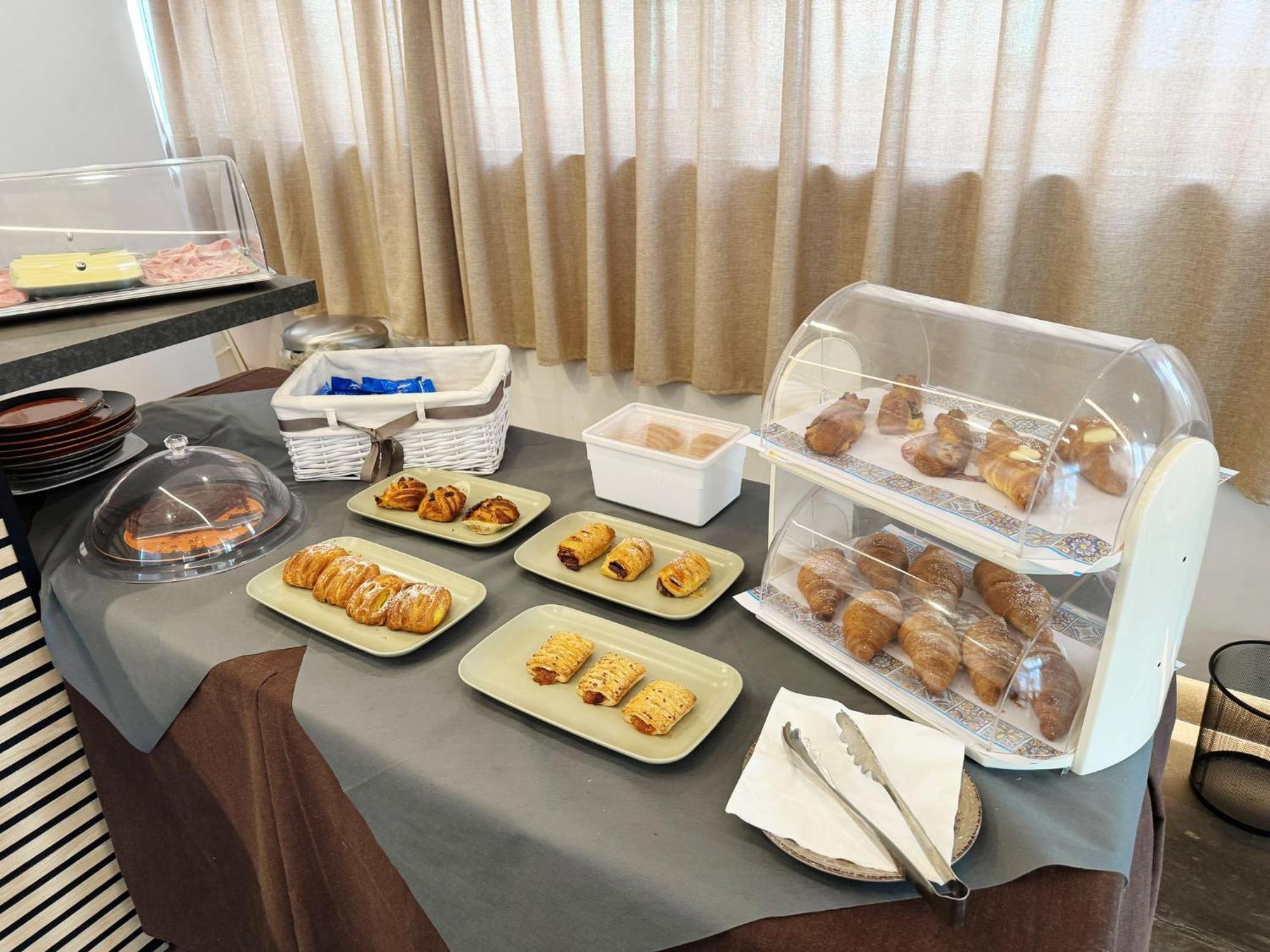 8room Hotel Catane